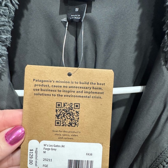 Patagonia Forge Gray Women's Jacket - Picture 2 of 3